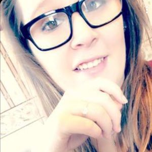 Meet your Posher, Hillary